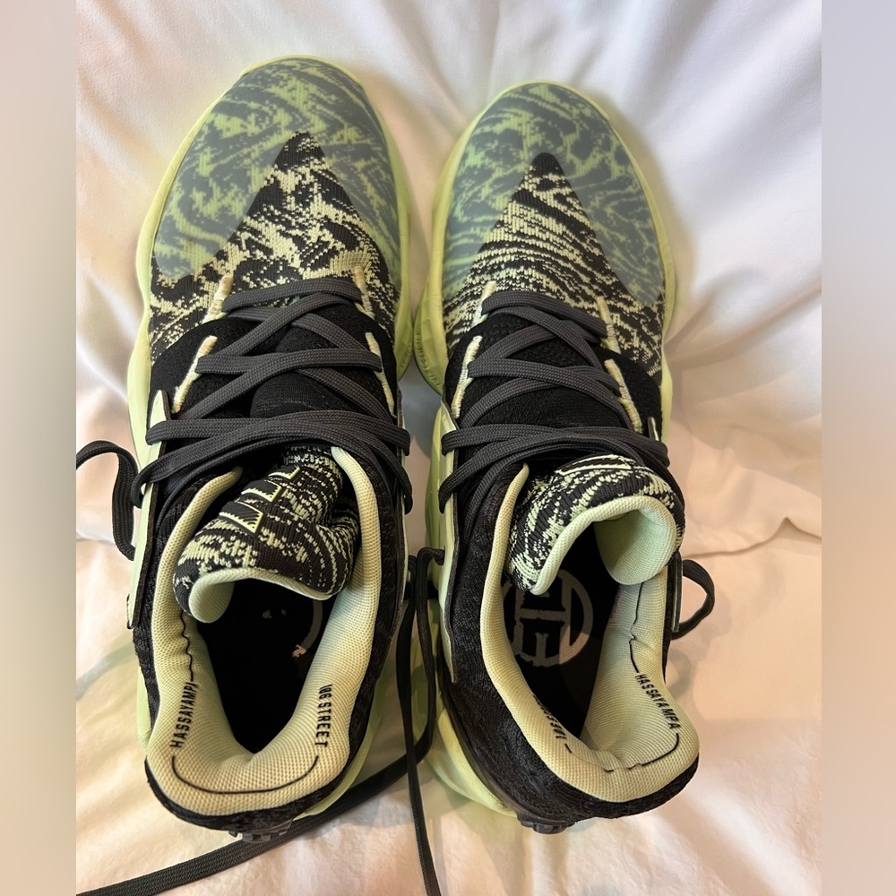 Adidas James Harden Vol. 4 Basketball Shoes Glow Green Black US Men's 11 VGUC